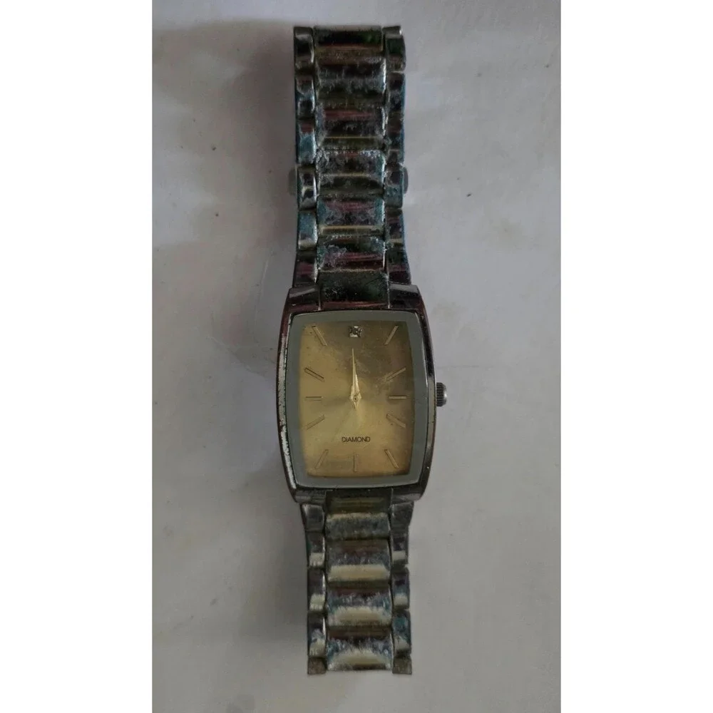 Diamond Accented Men's Quartz Watch Needs/Battery  FMDXGE022 PARTS ONLY UNTESTED